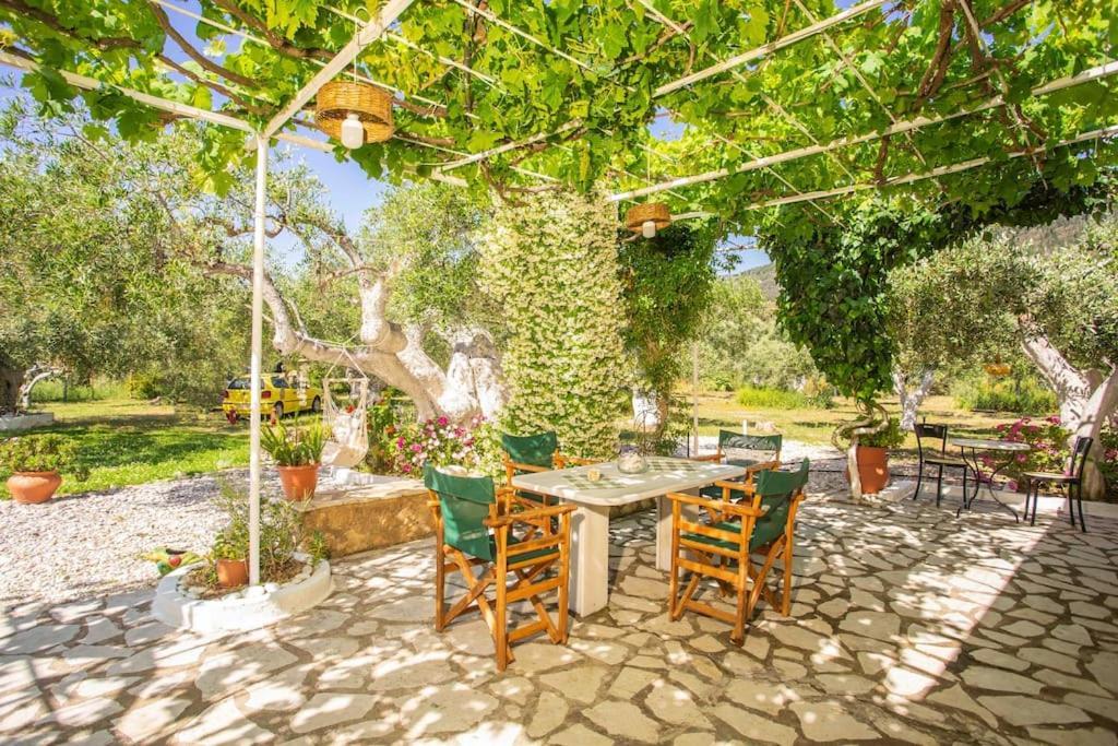 Anthia Private Studio A Breath Away From Beaches Áyios Nikítas Kültér fotó